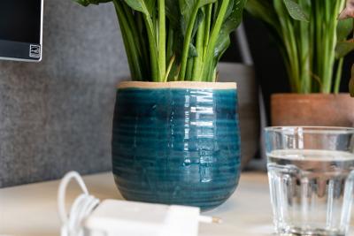TS Iris Keramik-Blumentopf turquoise - glasiert mit Craquelé-Struktur